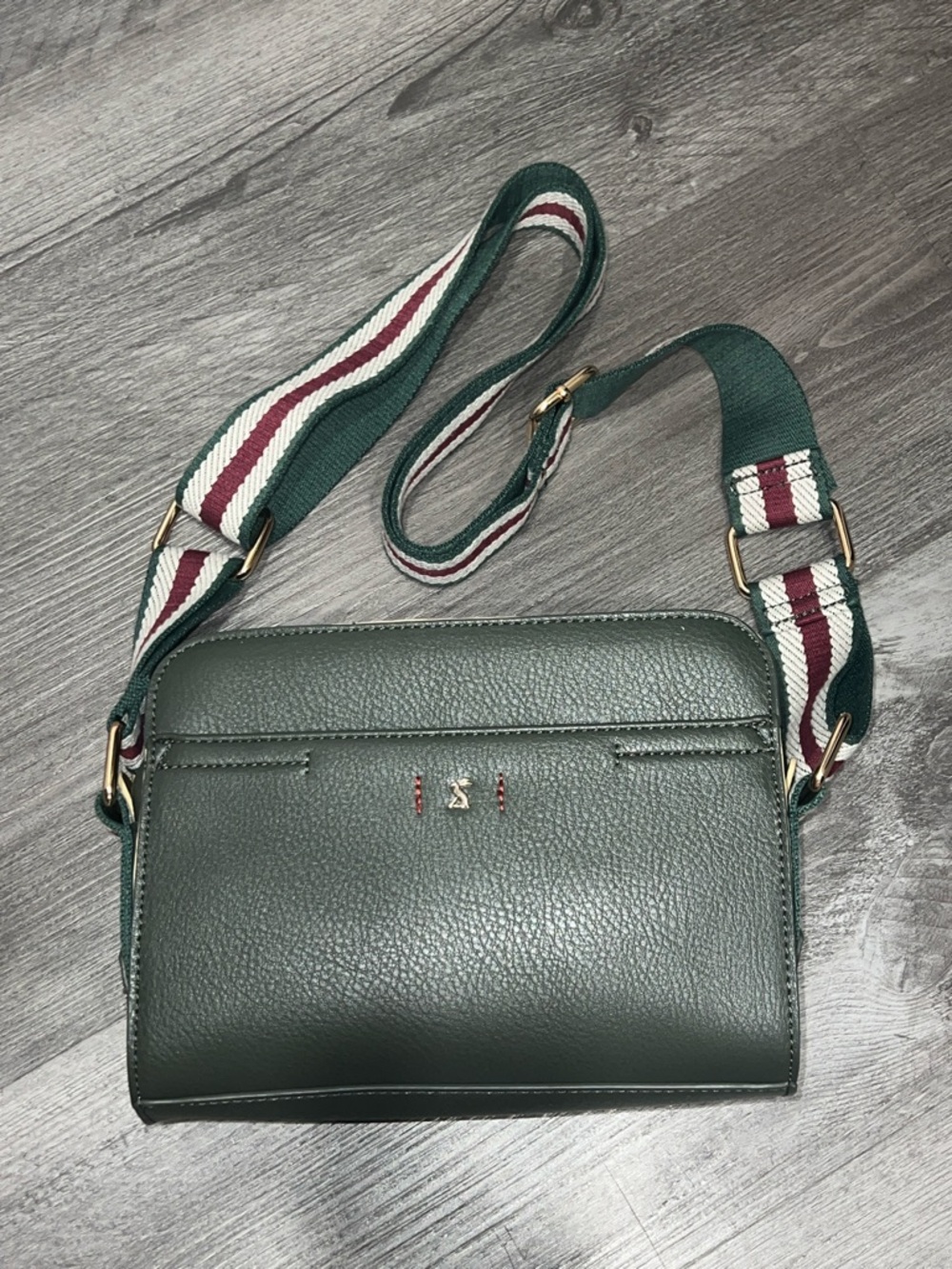 Joules Zia Vegan Leather Camera Bag - Khaki Green - Picture 10 of 16